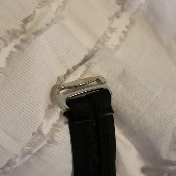 🦋🎁Black padded bikini top - Picture 3 of 5